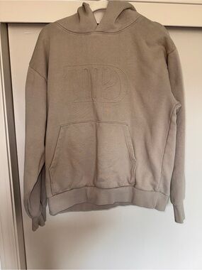 Taylor Swift sweatshirt
